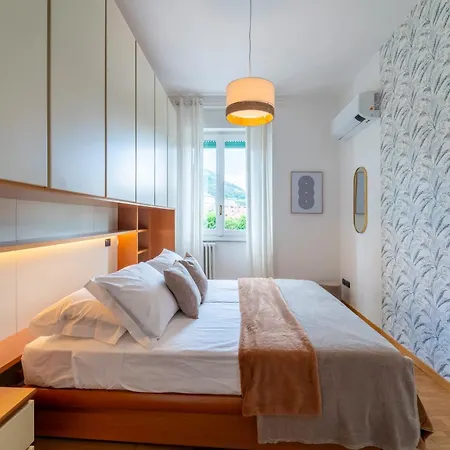 Manzoni 2 아파트 코모